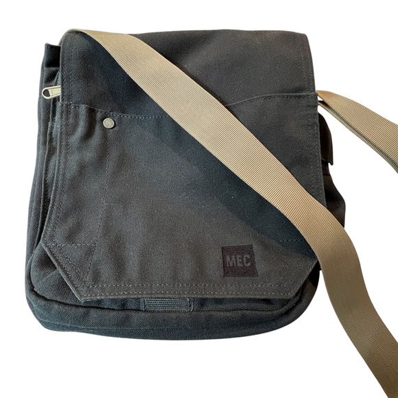 Mountain Equipment Co-Op MEC Carry All Shoulder Bag Blue Canvas Crossbody Flap - Picture 3 of 10